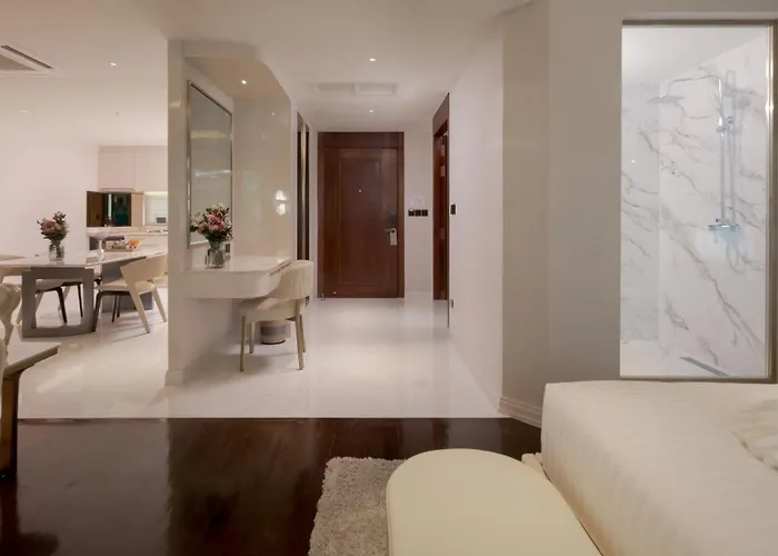 Hotel La Plante 5*