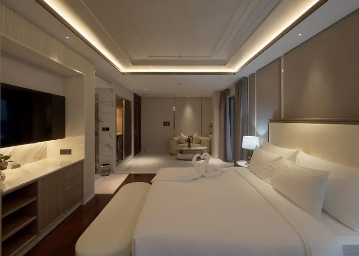 Hotel La Plante 5*